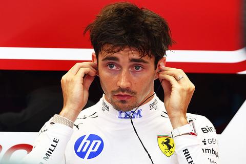 Topcoureur Charles Leclerc maakt grote klap in Barcelona: geen pole voor Max Verstappen