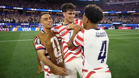 Volop verbazing over PSV’er Sergino Dest (25) op WK voetbal