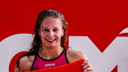 Tes Schouten ligt op koers voor olympisch goud, maar: 'Ik vond zwemles vreselijk'