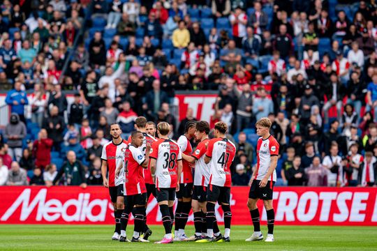 Eerste zege in De Kuip een feit voor Feyenoord: uitvallen Quinten Timber smetje