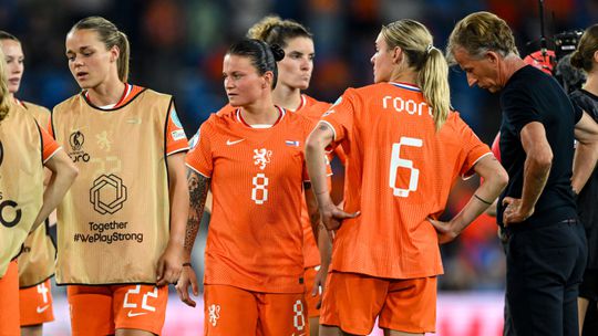 Ontluisterend eindrapport Oranje Leeuwinnen na drama op EK: dit zijn de cijfers voor falende Andries Jonker en speelsters