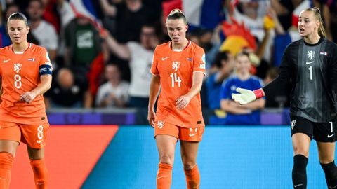 Oranje Leeuwinnen beleven dramatische aftocht op EK vol akkefietjes