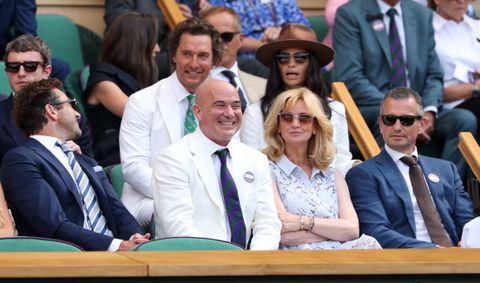 Beroemdheden brengen bezoekje aan Wimbledon-finale: bekende Nederlanders zitten naast tennislegende