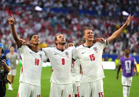 Waarom spelers van Engeland het WK voetbal overnemen met oude superhit van Britse popband