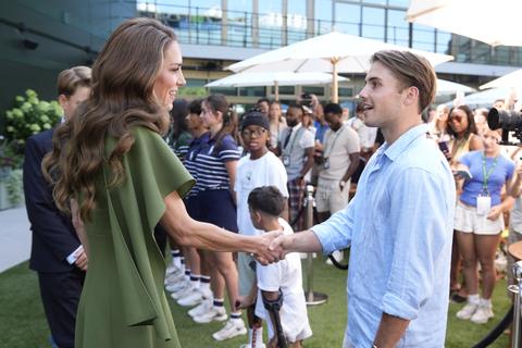 Wimbledon-sensatie krijgt koninklijk cadeau na zegereeks: 'Het was geweldig om je te zien spelen'
