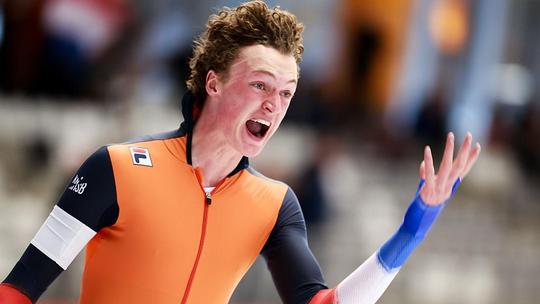 Groot Nederlands talent (18) in schaatsen én wielrennen neemt besluit: 'Die vraag wordt altijd gesteld'