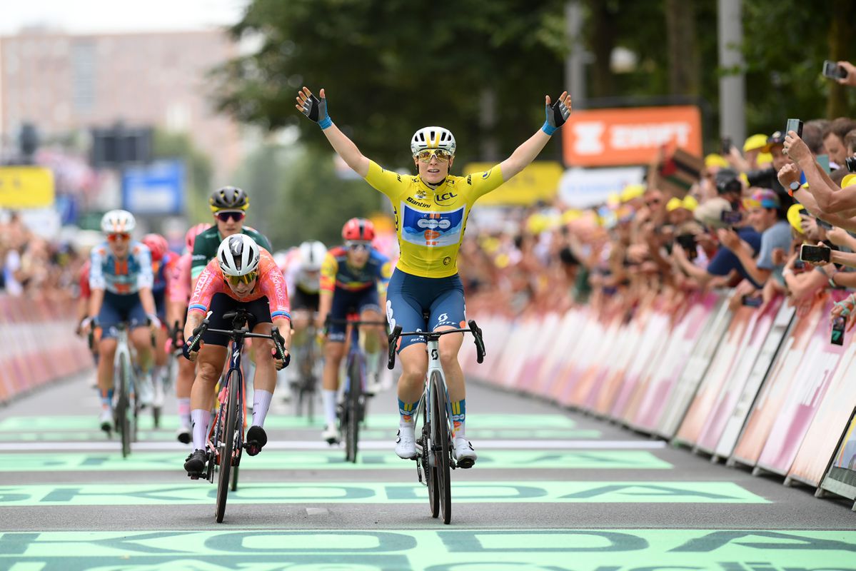 Charlotte Kool stunt voor tweede dag op rij in Tour de France Femmes