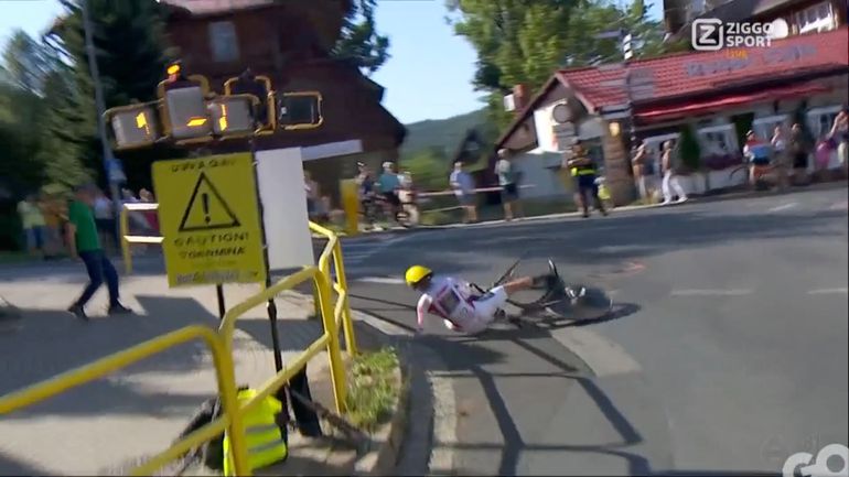 Pech blijft Wilco Kelderman achtervolgen in Ronde van Polen