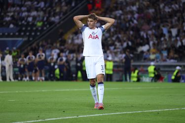 Hoofdrol Micky van de Ven in Europese Super Cup: CL-winnaar PSG ontsnapt tegen Tottenham Hotspur