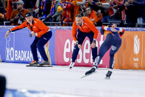 Schaatscoach Jillert Anema laat zich uit over vertrek gedroomde opvolger: 'Dan wordt de druk te hoog'