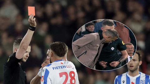 Scheids zorgt voor grote verbazing bij Feyenoord tegen Heerenveen: 'Dat heb ik nog helemaal nooit gezien'