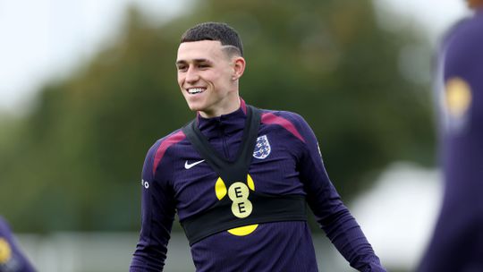 Phil Foden legt miljoenen neer om zich dag en nacht op andere liefde te kunnen storten