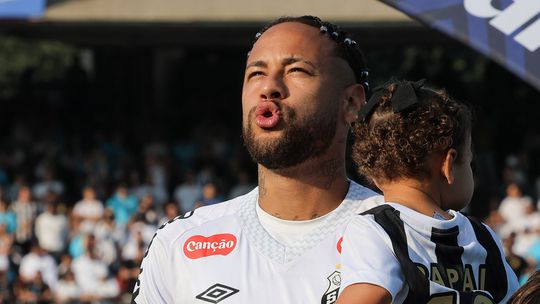 Beroemde bondscoach Brazilië heeft belangrijke boodschap voor afwezige Neymar