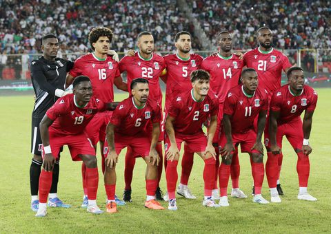 Voetbalbond haalt de bezem er flink door: bondscoach ontslagen én meerdere spelers verbannen