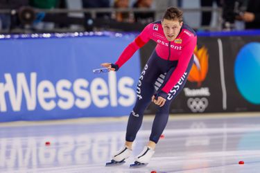 Team Essent slaat slag en houdt stuntende schaatser binnenboord: 'Geweldig hoe hij zich blijft verbeteren'