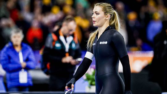 Giechelende Jutta Leerdam laat zich in Salt Lake City uit over verwachtingen