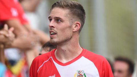 Ex-spits Eredivisie (32) onthult bizarre taferelen in Spanje: 'Jongens trokken alles uit, zelfs hun onderbroek'