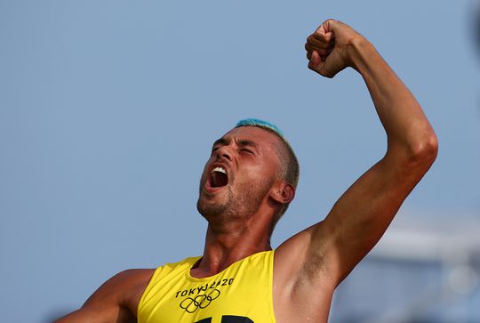 'Gretige' Kiran Badloe gaat met nieuwe aanpak voor winst op EK iQFoil: 'Mijn trouwste supporters staan te wachten'