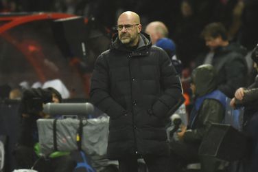 Peter Bosz komt met positieve update over Sergiño Dest: 'Ik zie hem nu vaker'