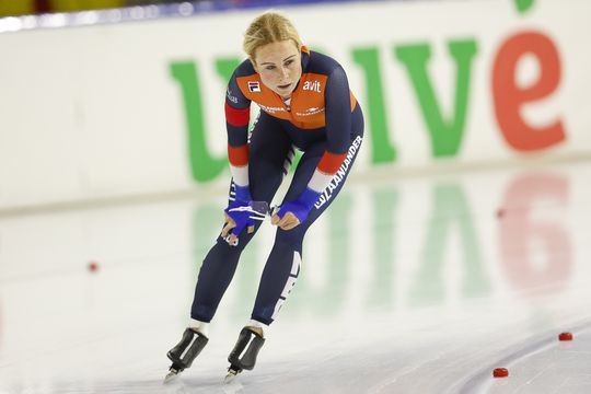 Schaatstopper Marijke Groenewoud tankt vertrouwen na zege World Cup Hamar: 'Ik word elke week beter'