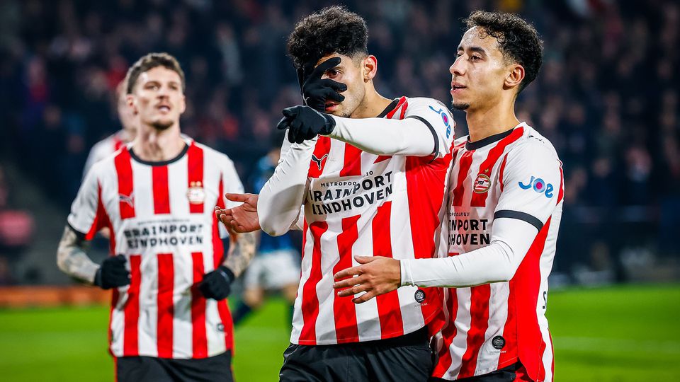 PSV op voorsprong tegen Heracles Almelo. ©PRO SHOTS.