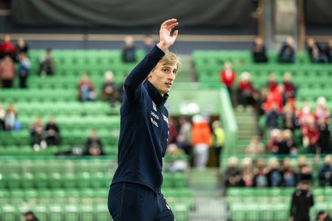Topschaatser Jordan Stolz heeft Sven Kramer ingehaald (en Erben Wennemars  moet er binnenkort aan geloven)