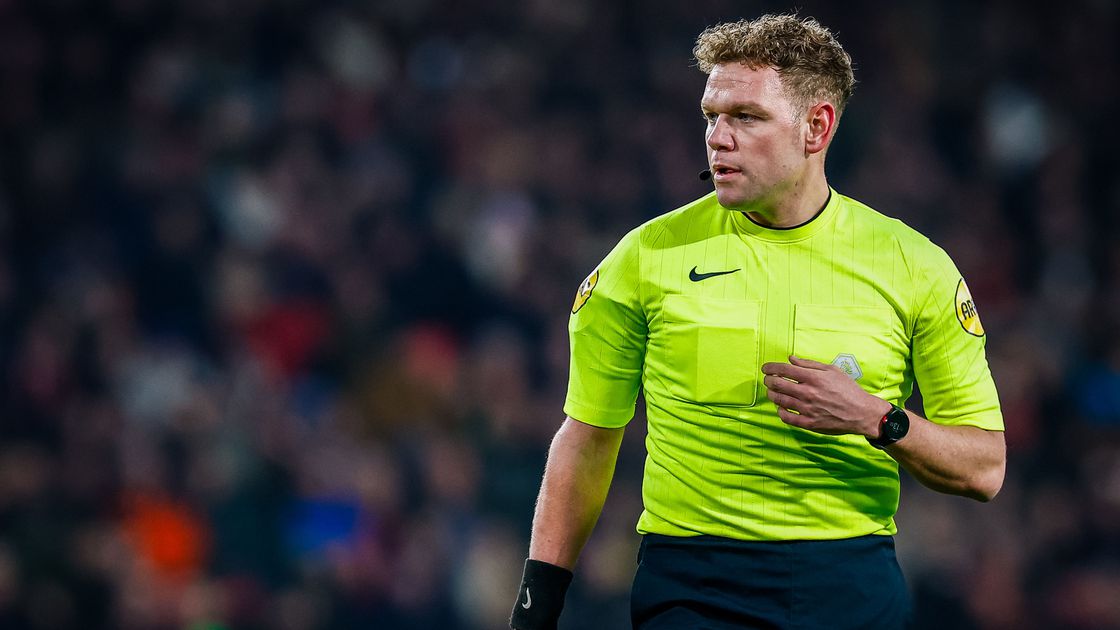 Scheidsrechter Alex Bos speelt cruciale rol PSV - Heracle...
