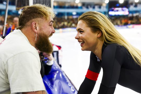 Kinderen van Noorse schaatslegende wilden door Jake Paul naar WK afstanden: 'Maar dat gaan we niet doen'