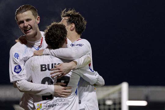 Historische prestatie voor Telstar in KNVB Beker, Go Ahead Eagles bekert door dankzij penaltykiller Jari de Busser