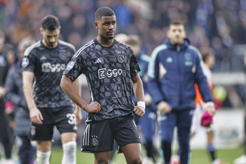 'Eindelijk doorbraak in contractverlenging Jorrel Hato bij Ajax'