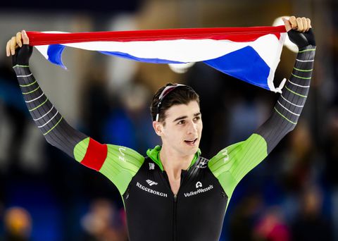 Jenning de Boo opnieuw ongekend snel in Thialf, Joep Wennemars laat Kjeld Nuis flink schrikken op NK afstanden