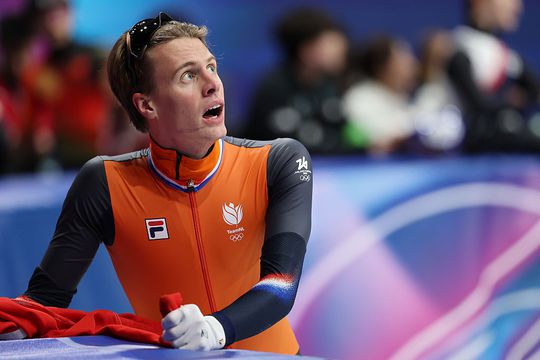 Shorttrackheld Jens van 't Wout onthult bizarre nachtmerrie na tweede goud op Spelen: 'Ik ben er even niet bij'