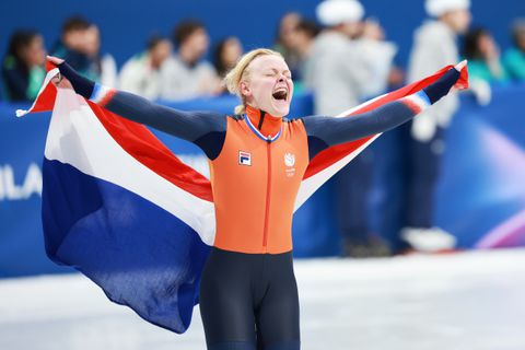 Shorttrackster Xandra Velzeboer ligt op koers voor tweede medaille, domper voor Selma Poutsma