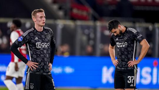 Ajax-fans schrikken van Josip Sutalo in de basis: 'Het wordt een ramp, help'