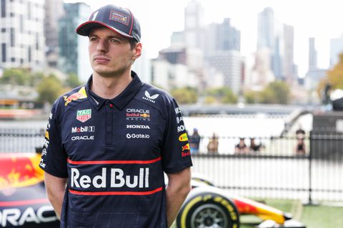 Max Verstappen moet passen in eerste vrije trainingen in Australië: Ferrari maakt grote indruk