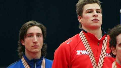 Olympisch schaatskampioen schittert nu in rockband: 'Ik ben een echte metalhead'