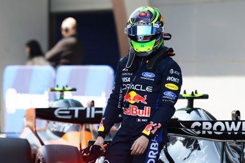 Teamgenoot Max Verstappen maakt veelzeggend gebaar na debacle in sprintrace voor GP van China