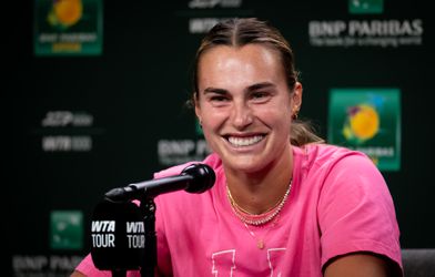 Toptennisster troeft Novak Djokovic en Carlos Alcaraz af in populaire challenge: 'Dit is de eerste keer!'