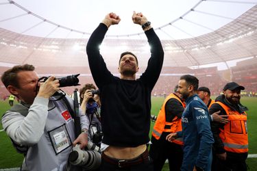 Bayer Leverkusen kampioen van Duitsland na superseizoen onder Xabi Alonso