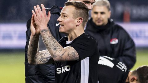 De bijzondere tattoos van AZ'er Jordy Clasie: speciale plaat voor 'papa' en pijnlijke fout op lichaam