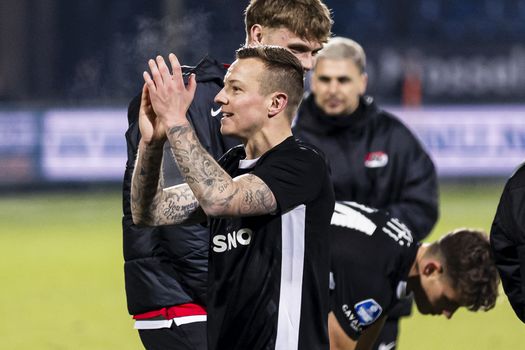 De bijzondere tattoos van AZ'er Jordy Clasie: speciale plaat voor 'papa' en pijnlijke fout op lichaam