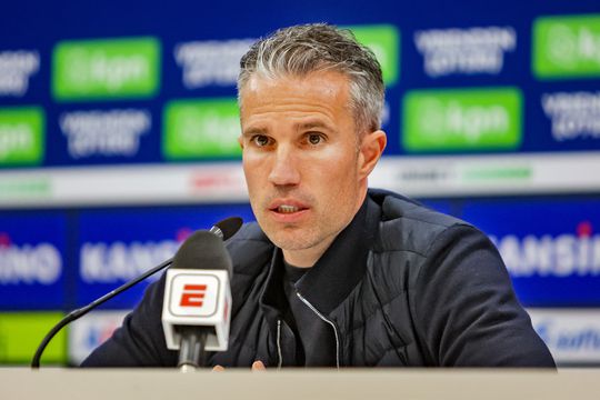 Robin van Persie zet miljoenenaankoop van Feyenoord op zijspoor: 'Hij traint met de jeugd'