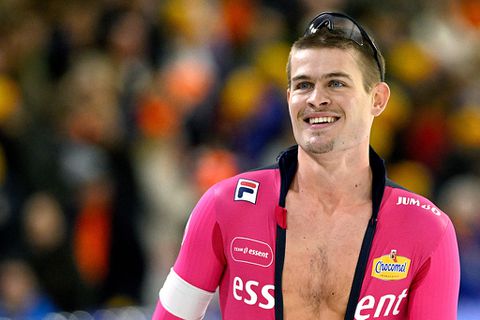 Topschaatser Joep Wennemars en teamgenoot weer met beide benen op de grond na grappig moment: 'Hij zit nu stuk hoor'