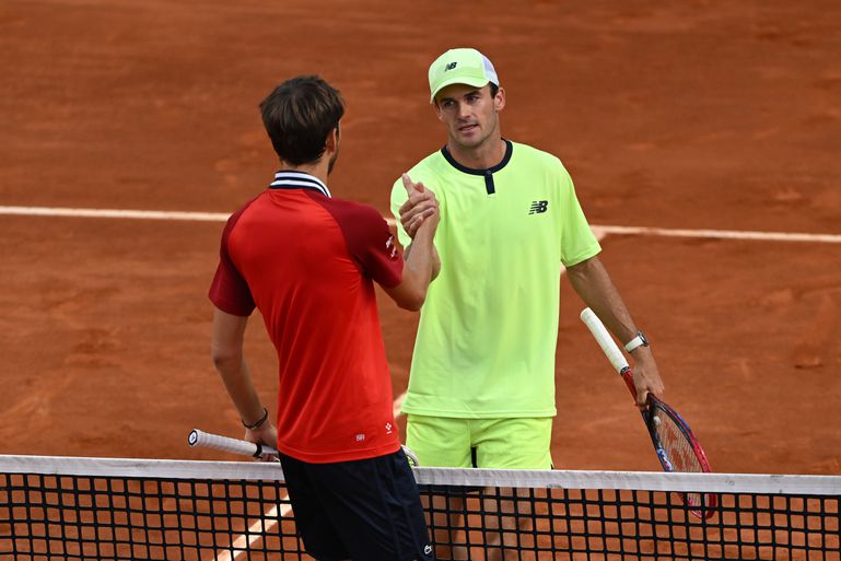 Kwartfinale eindstation voor titelhouder Daniil Medvedev bij ATP Rome