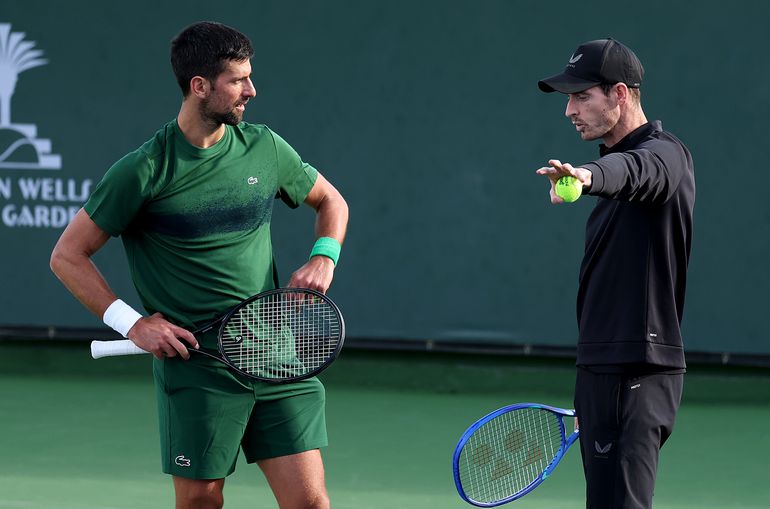 Tennislegende Novak Djokovic vlak na spraakmakende breuk gespot met mogelijke nieuwe partner