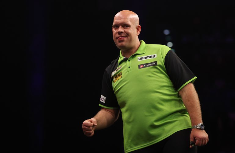 Vakantie Michael van Gerwen heeft gevolgen voor landgenoten: Nederlandse topdarters moeten extra aan de bak