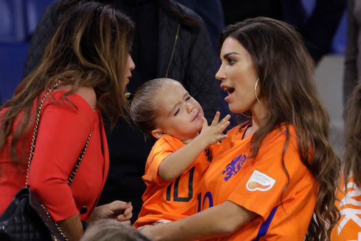 'Shocking' onthulling over uiterlijk van zoontje (9) Wesley Sneijder: 'Er wordt met ziektes gescholden'