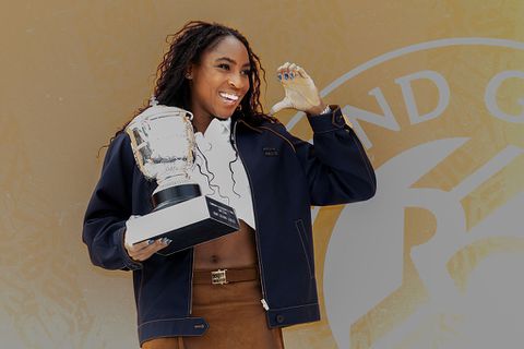 Toptennisster Coco Gauff doet boekje open over eerste contract op 14-jarige leeftijd: 'Ik vertrouwde mijn vader'