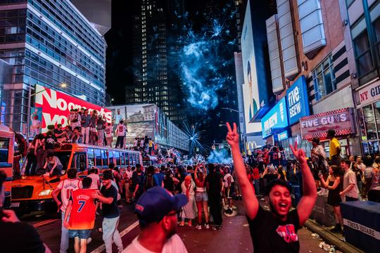 New York staat ondersteboven tijdens WK dankzij historische basketbaltitel