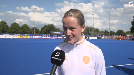 Hockeyster Felice Albers miste haar vader in 13-1 zege: 'Maar dat ben ik wel gewend'